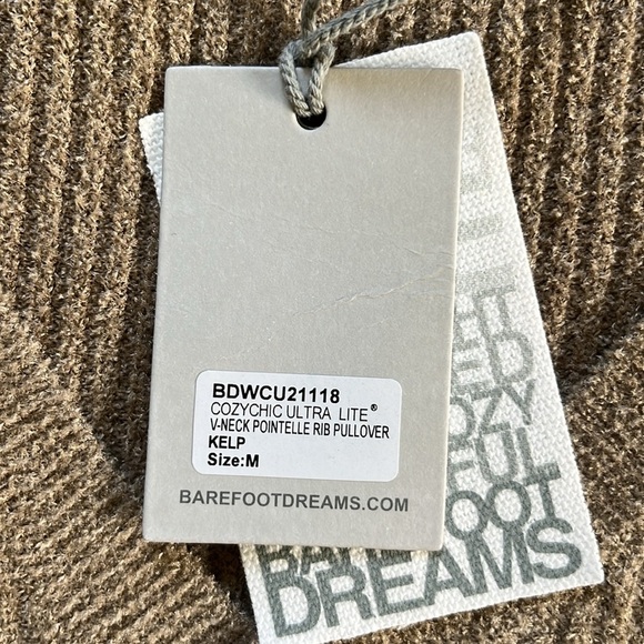 BAREFOOT DREAMS Cozychic Ultra Lite Knit Size Medium NWT - Picture 5 of 11
